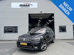 Volkswagen Tiguan - 1.4 TSI ACT R-Line / Pano / Trekhaak
