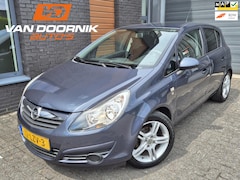 Opel Corsa - 1.2-16V '111' Edition 5-Deurs/Airco/Fietsendrager/Cruise Control