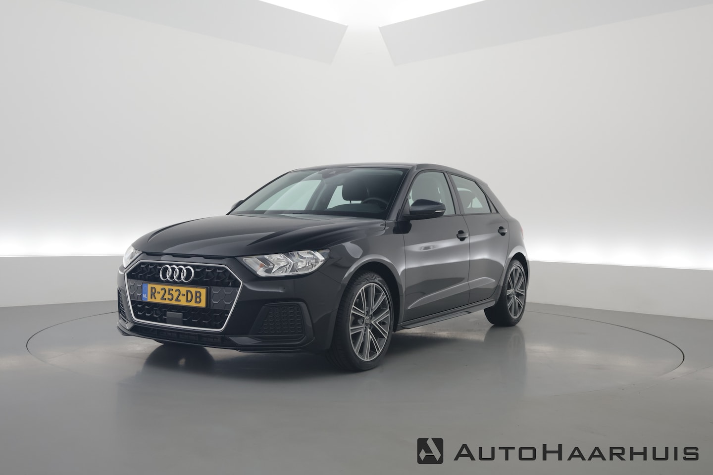 Audi A1 Sportback - 30 TFSI Advanced Edition | Apple Carplay & Android Auto | Cruise | All Season | 17" - AutoWereld.nl