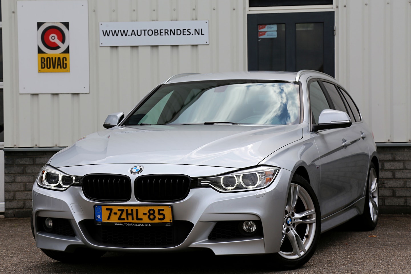 BMW 3-serie Touring - 316i M-Sport*NL-Auto*Perfect Onderh.*M pakket/Cruise-Control/Climate-Control/Ambiance/Park - AutoWereld.nl