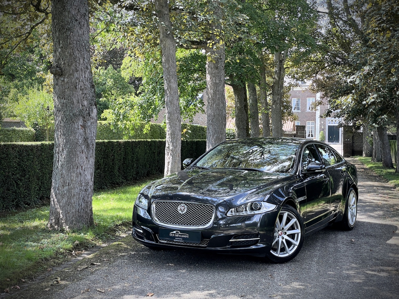 Jaguar XJ - 3.0 V6D Premium Luxury / ORG. NL. / MASSAGE / KOELING / PANO - AutoWereld.nl