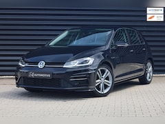 Volkswagen Golf - 1.0 TSI Highline Business R-Line / Carplay / Stoelverwarming / Climate