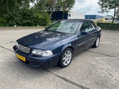 Volvo C70 Convertible - 2.0 T Luxury Line unieke km stand lees tekst