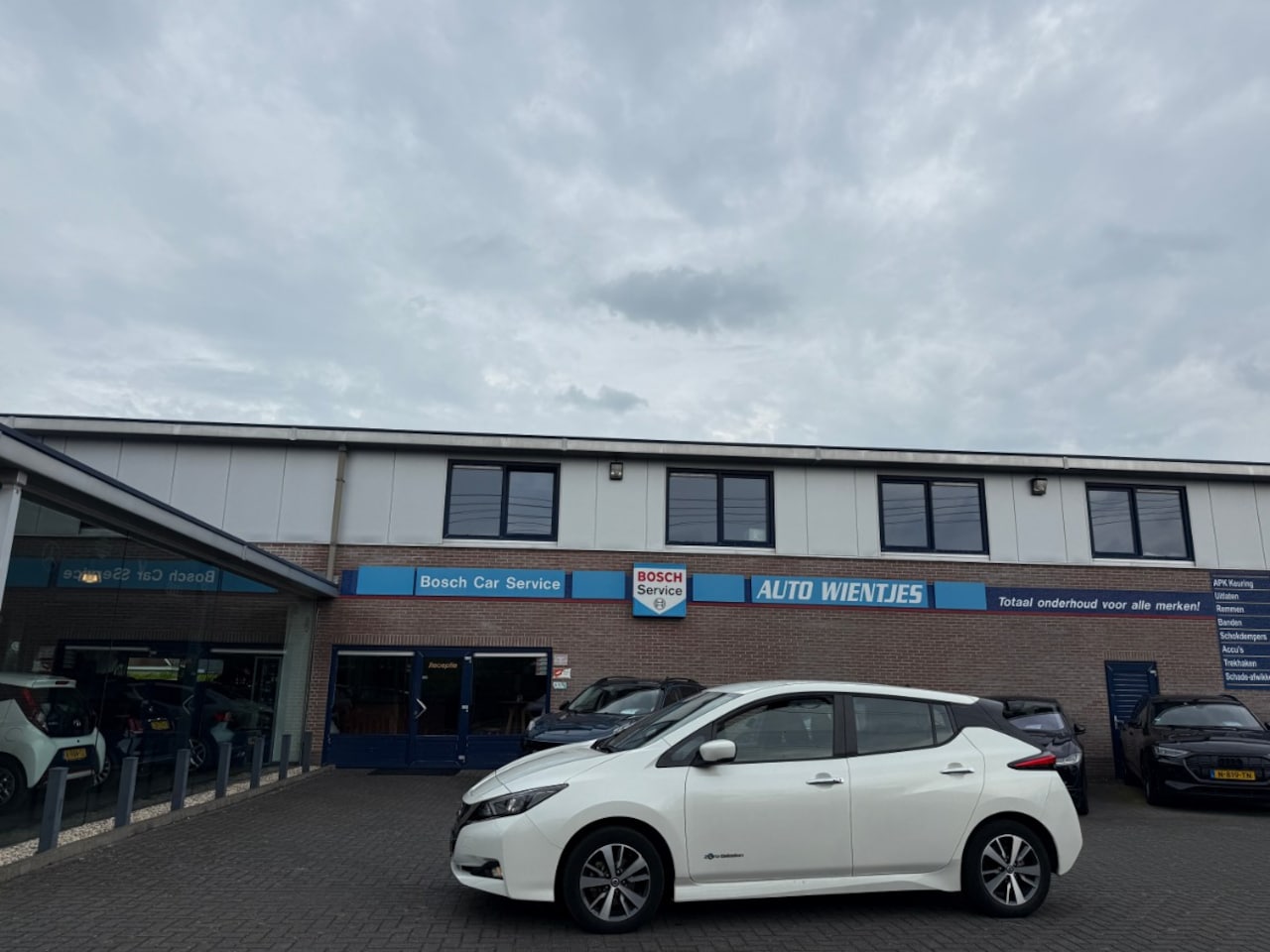 Nissan LEAF - Acenta 40kWh | SOH 95% | Navi | Carplay - AutoWereld.nl
