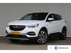 Opel Grandland X - 1.2 Turbo Ultimate Panorama dak | Navi | Stoelverwarming | Trekhaak