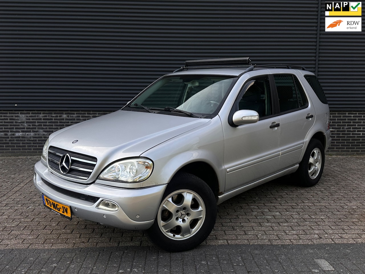 Mercedes-Benz M-klasse - 350 4-MATIC AUT Memory Leder Airco Navi Trekhaak Xenon N.A.P. - AutoWereld.nl