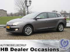 Renault Mégane Estate - 1.2 TCe Expression - Airco - Navigatie - 6 Bak