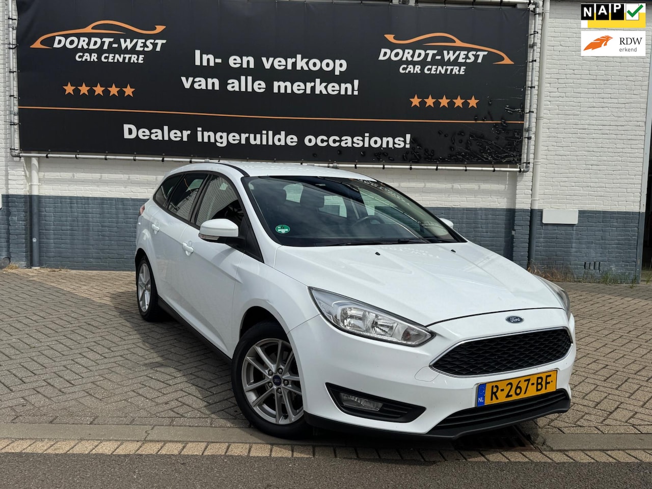 Ford Focus Wagon - 1.5 TDCI Trend Lease Edition 1.5 TDCI Trend Lease Edition - AutoWereld.nl