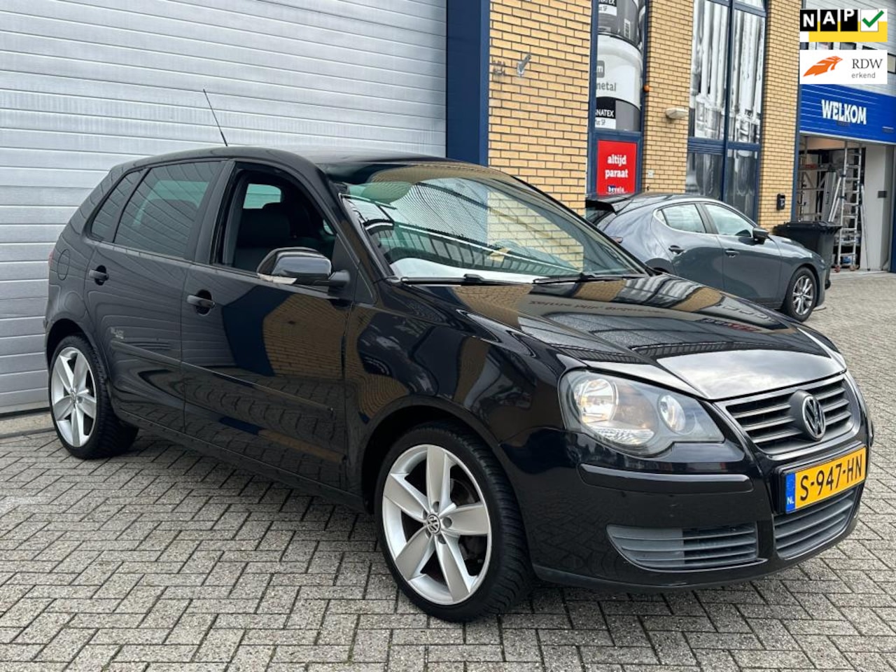 Volkswagen Polo - 1.2-12V Trendline 1.2-12V Trendline, lichtmetaal, airco, 5 deurs, apk, inruil mogelijk. - AutoWereld.nl