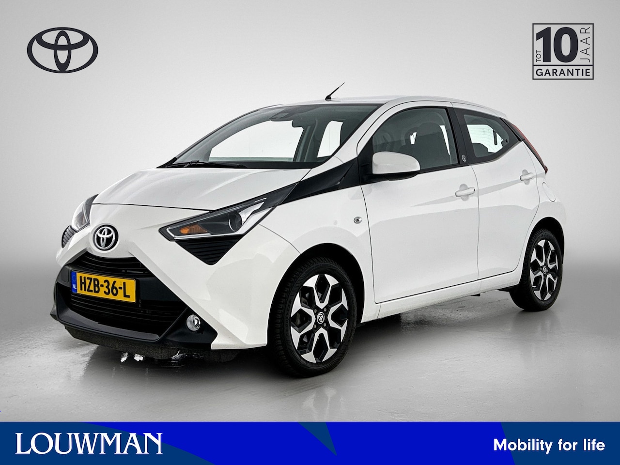 Toyota Aygo - 1.0 VVT-i x-play limited 1.0 VVT-i x-play Limited - AutoWereld.nl