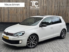 Volkswagen Golf - 2.0 GTI Handgeschakeld | Schuif-kanteldak | Bi-Xenon verlichting | Leer | Stoelverwarming