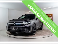 Volkswagen Touareg - R 3.0 TSi eHybrid 4MOTION R 463PK | 2025 DIRECT LEVERBAAR | VOL OPTIE