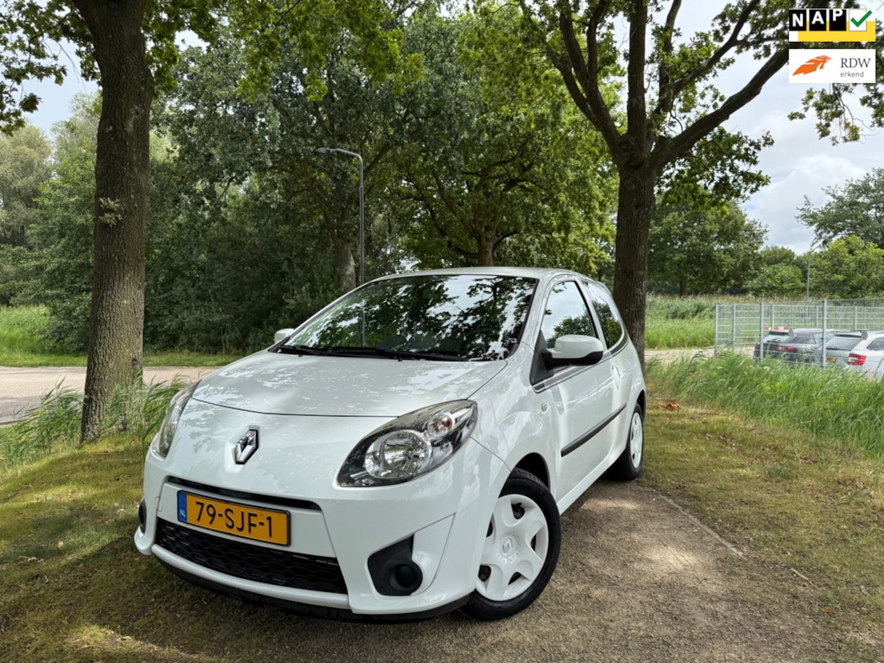 Renault Twingo - 1.2-16V Origineel NL / Nieuwe Airco - AutoWereld.nl
