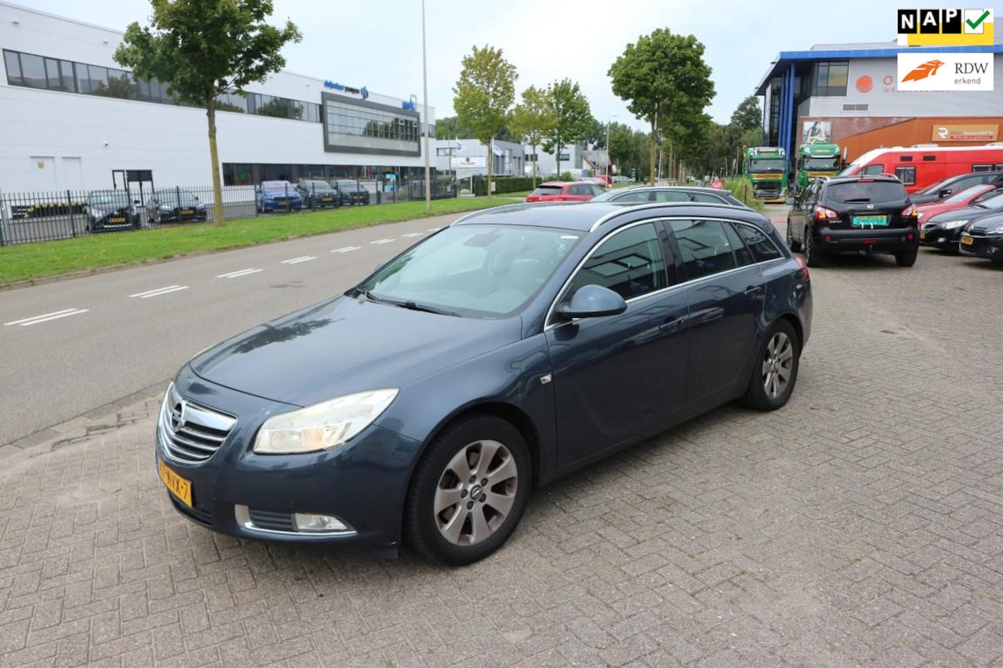 Opel Insignia Sports Tourer - 1.6 T / EXPORT + HANDEL / 400 REST BPM ! ! ! - AutoWereld.nl