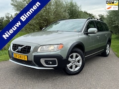 Volvo XC70 - 3.2 Kinetic / YOUNGTIMER / Automaat / Leder / Cruise Control / Airco / Stoelverwarming / T