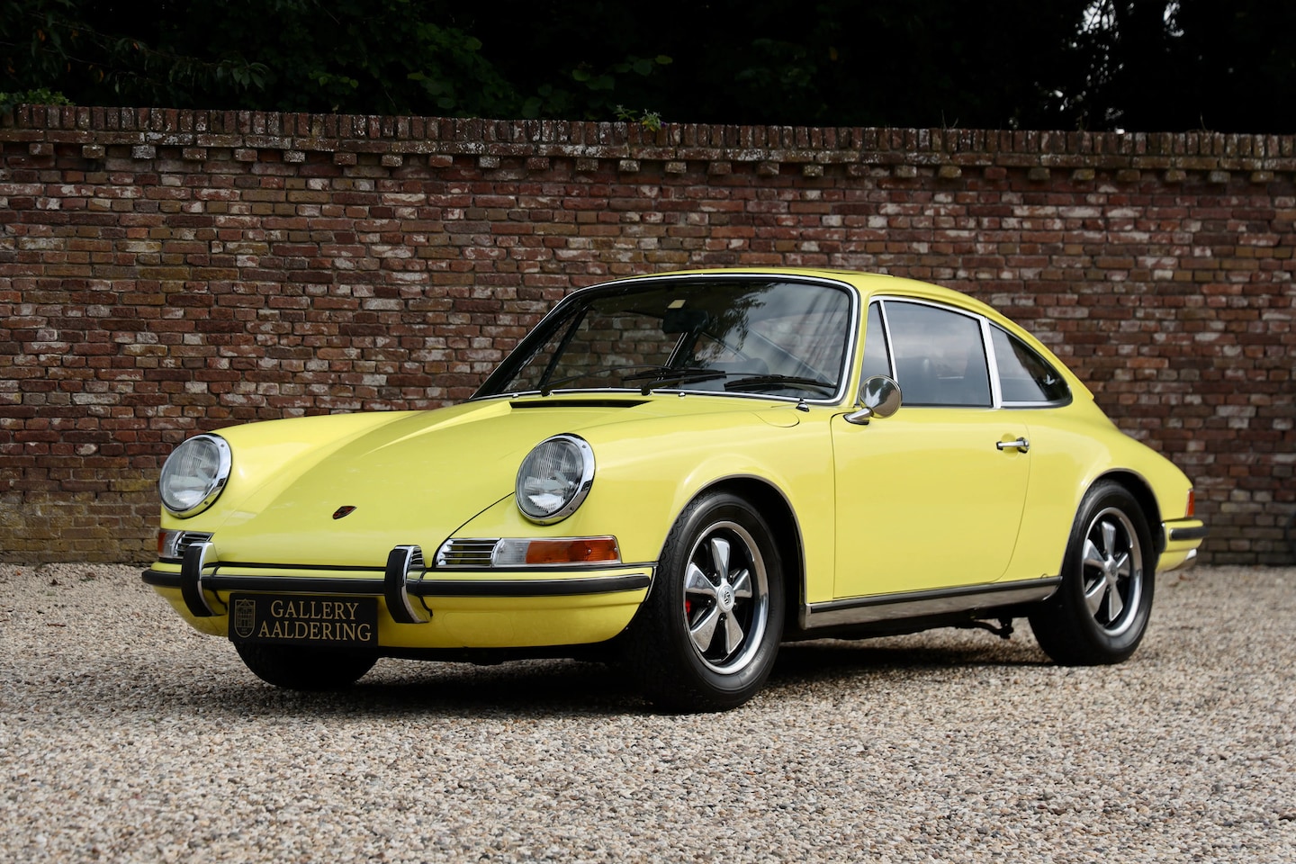 Porsche 911 - S Fantastic color combination - , Highly desirable S version with powerful engine, Restore - AutoWereld.nl