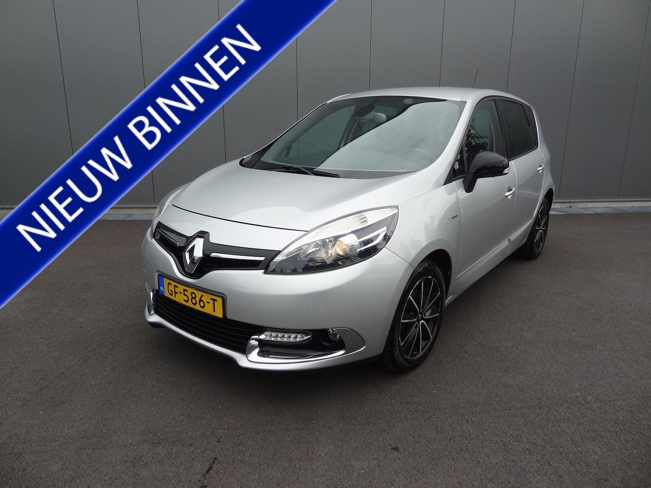 Renault Scénic - 1.2 TCe Bose | TREKHAAK | NAVI | CRUISE | CLIMATE - AutoWereld.nl