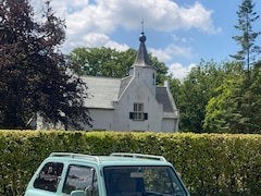 Nissan Figaro - Het is een Nissan PAO, het zusje van de Figaro, maar deze stond niet in de lijst erbij...
