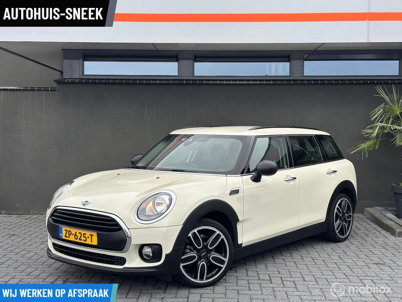 MINI Clubman - 1.5 One Business Edition | Stijlvol & Praktisch - AutoWereld.nl
