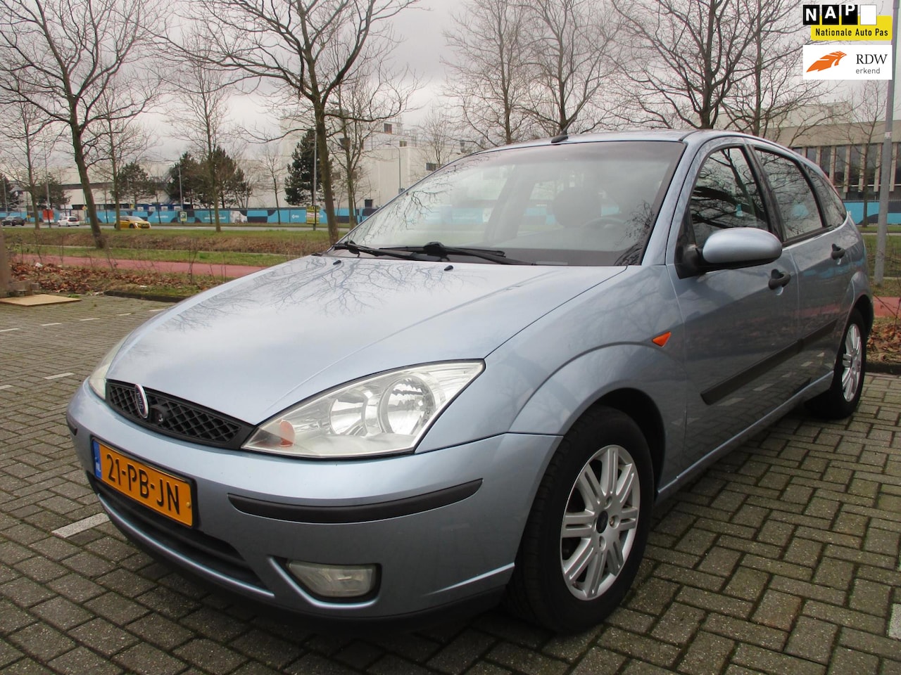 Ford Focus - 1.6-16V Futura Airco - AutoWereld.nl