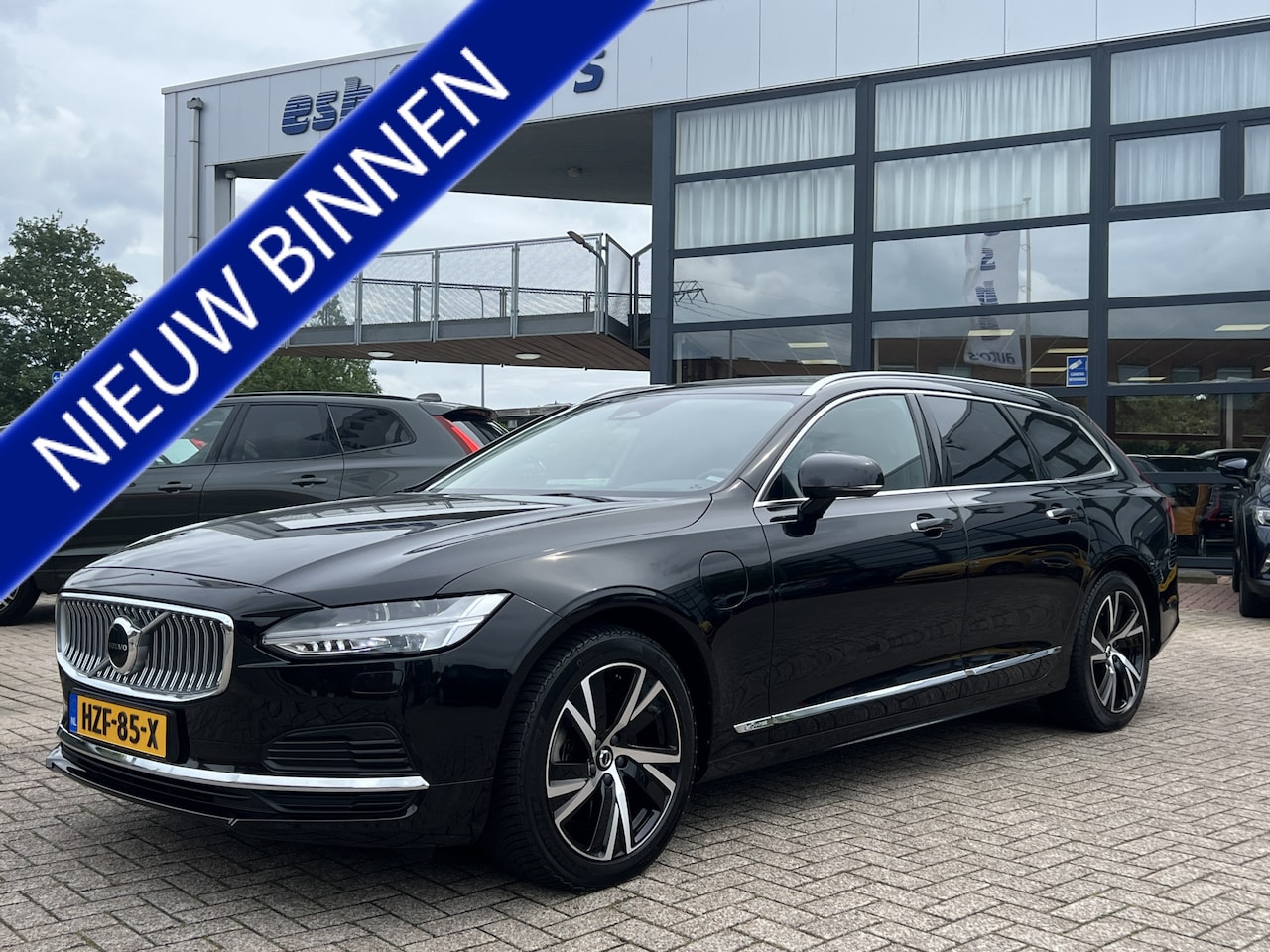 Volvo V90 - 2.0 T6 AWD 340 pk Inscription Navi Camera Trekhaak Pilot Assist Blis Elek Stoelen Leder St - AutoWereld.nl