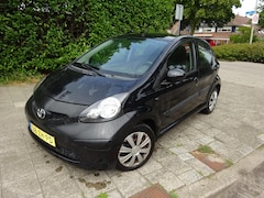 Toyota Aygo - 1.0-12V + MET JAAR APK AIRCO