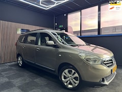Dacia Lodgy - 1.2 TCe Prestige 5p. Airco navi Cruise trekhaak bluetooth Zeer mooie auto
