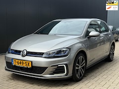 Volkswagen Golf - 7.5 1.4 TSI PHEV GTE NAP Acc Carplay Leder Standverwarming Stoelverwarming
