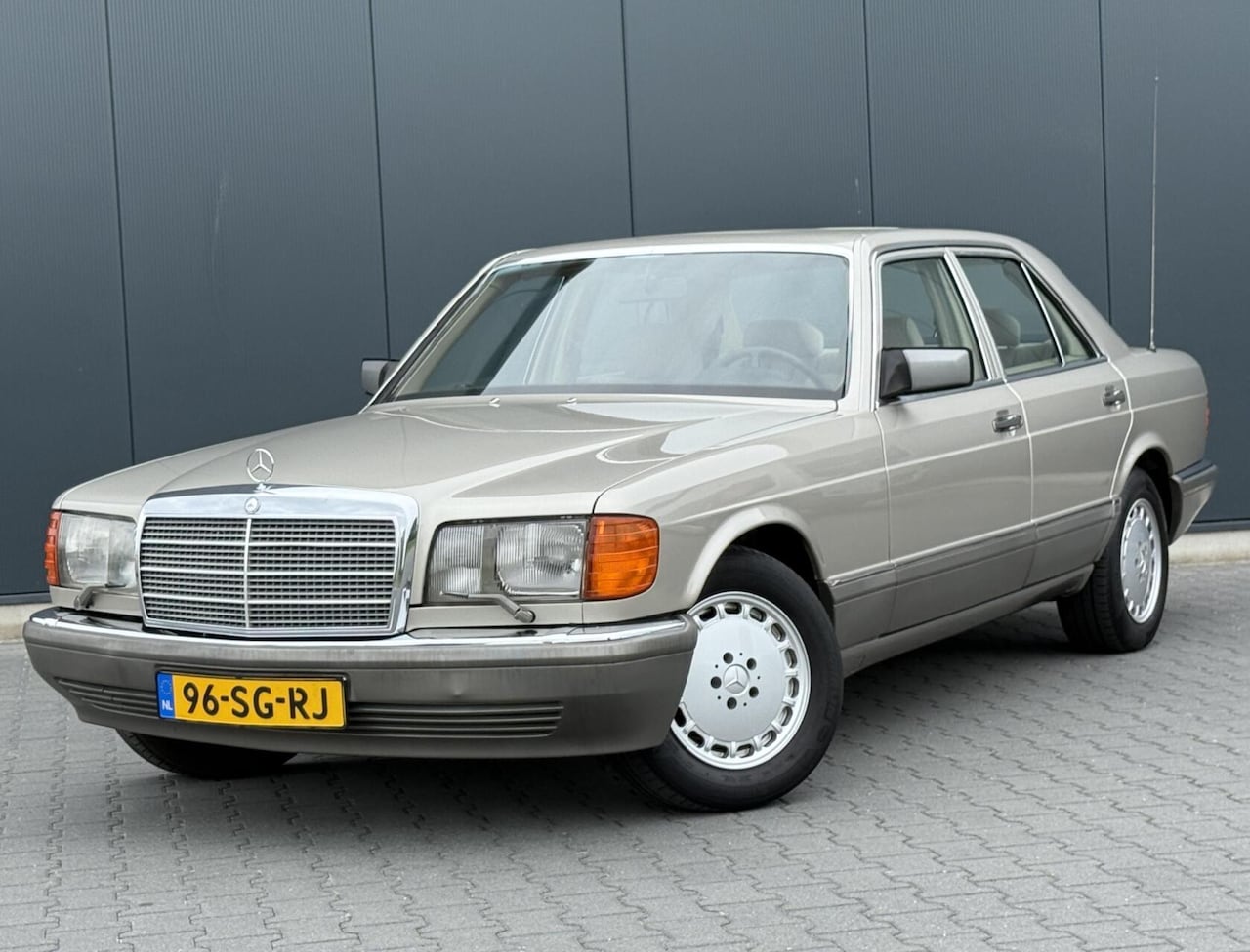 Mercedes-Benz S-klasse - 300 SE Schuifdak - Airco - Zeer Nette Staat - Standkachel - AutoWereld.nl