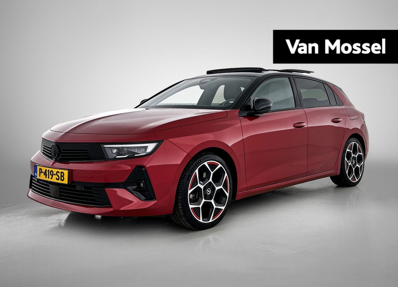 Opel Astra - 1.6 Hybrid Edition | WORDT VERWACHT | PANORAMADAK | HEAD UP DISPLAY | CAMERA | APPLE CARPL - AutoWereld.nl