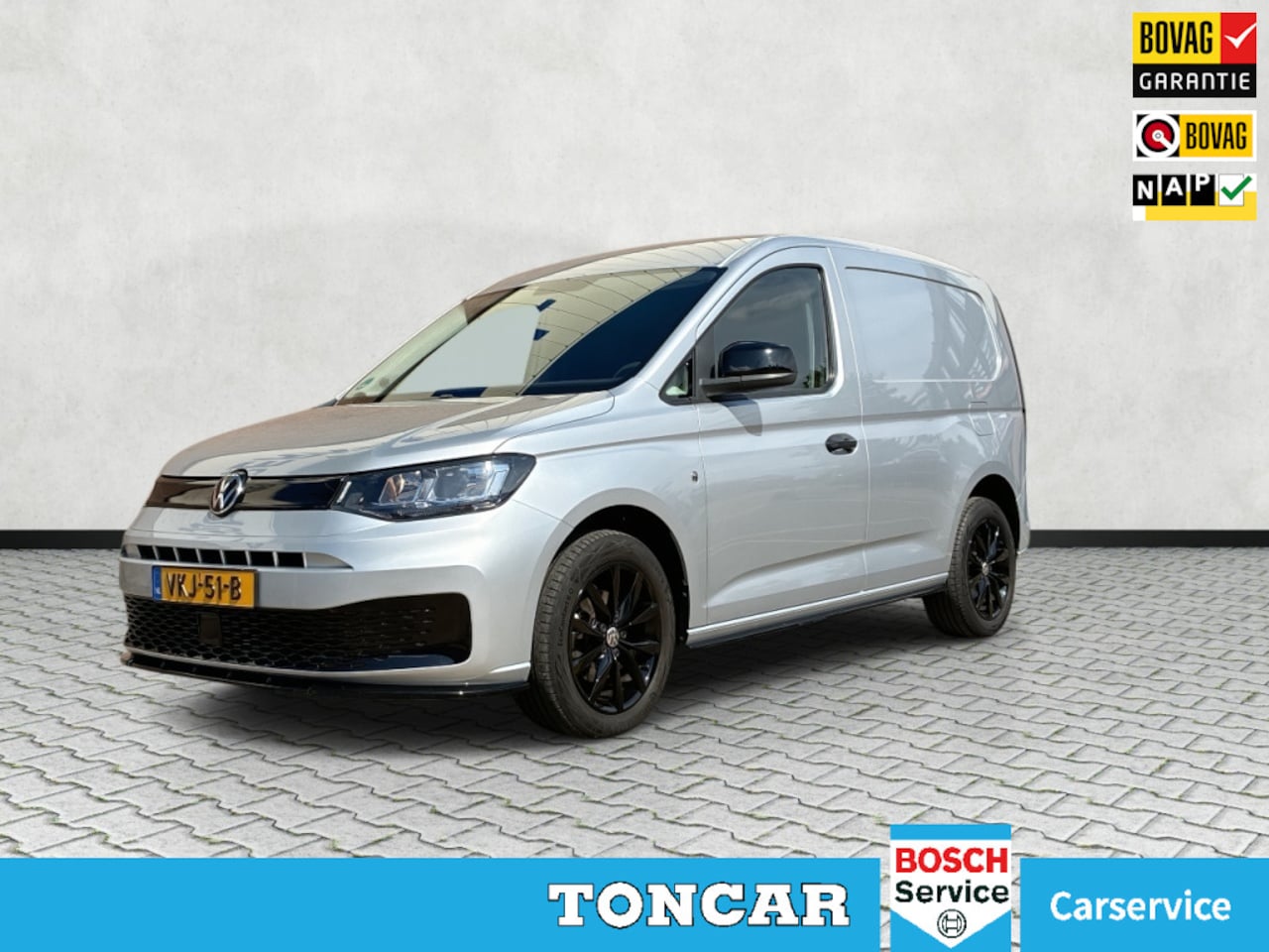 Volkswagen Caddy - 2.0 TDI 190pk! Toncar Edition | Sport Pack | 16" Lm-velgen| Trend | Airco | Lage Km-stand - AutoWereld.nl