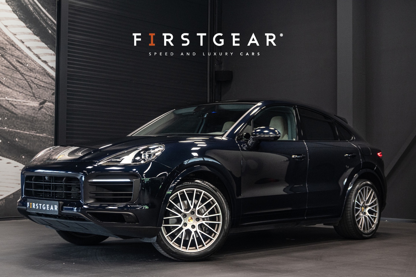 Porsche Cayenne Coupé - 3.0 E-Hybrid Platinum Edition *Sport-Design / Porsche-Approved / BOSE / Panorama / Stoelve - AutoWereld.nl