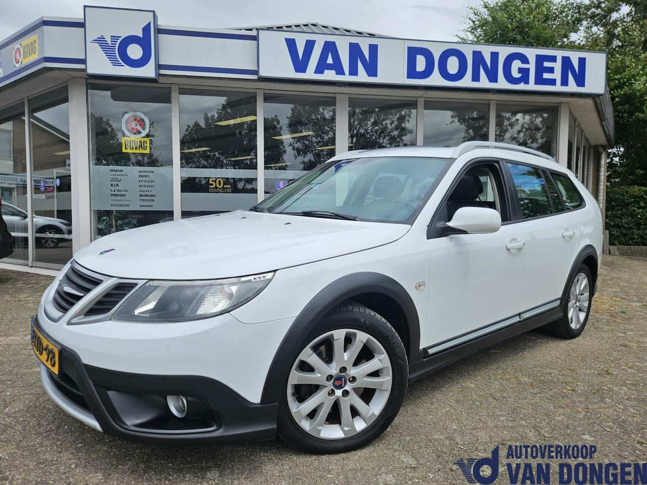 Saab 9-3X - 2.0 T Aero XWD Exklusiv | Automaat / Schuifdak - AutoWereld.nl