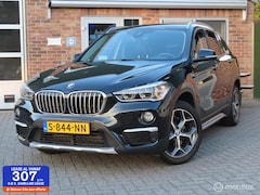 BMW X1 - xDrive20i High Executive|camera|afneembare trekhaak|stoelverwarming