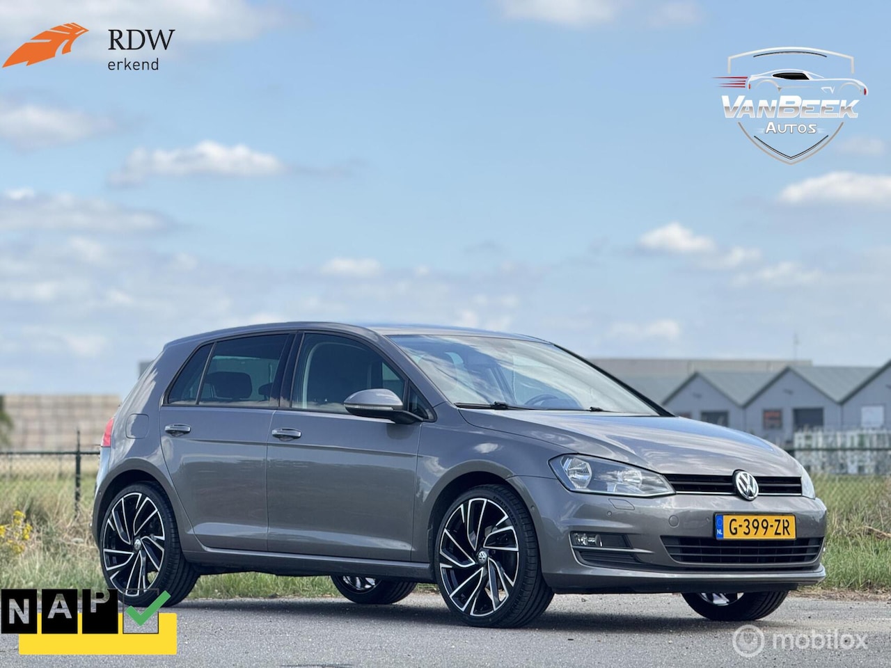 Volkswagen Golf - 1.2 TSI Highline Dsg Nap - AutoWereld.nl