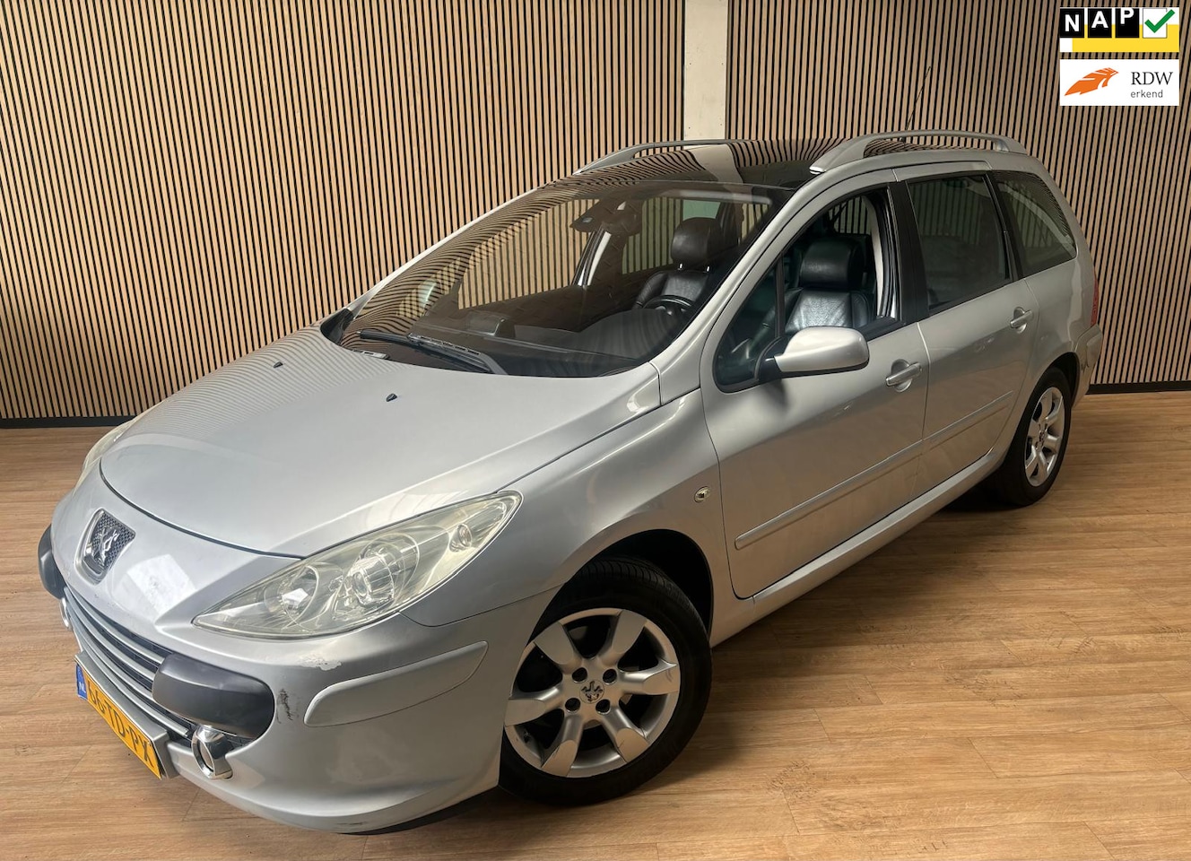 Peugeot 307 SW - 2.0-16V XSi Met nieuwe APK - AutoWereld.nl