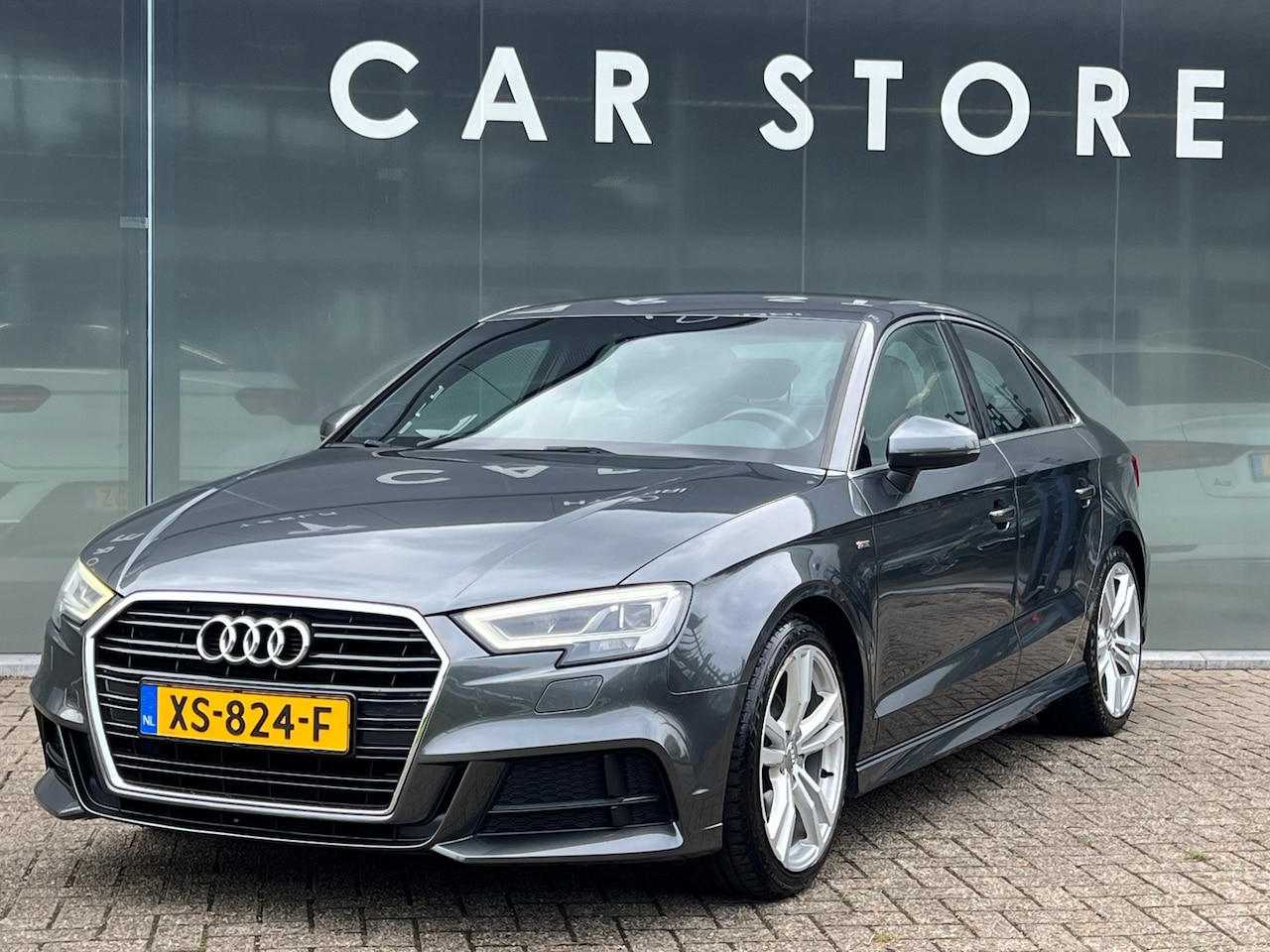 Audi A3 Limousine - 30 TFSI Sport S Line Edition 30 TFSI Sport S Line Edition - AutoWereld.nl