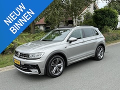 Volkswagen Tiguan - 1.4 TSI 150PK DSG R-Line•Pano•Trekhaak