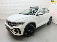 Volkswagen T-Roc - 1.5 TSI 3x R Line PANO VIRTUAL CAM ACC IQ