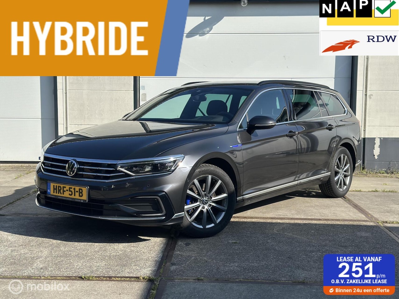 Volkswagen Passat Variant - 1.4 TSI GTE PHEV | HUD | Digitaal | PDC | Camera - AutoWereld.nl