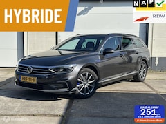 Volkswagen Passat Variant - 1.4 TSI GTE PHEV | HUD | Digitaal | PDC | Camera