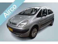 Citroën Xsara Picasso - Trekhaak 1.8i-16V Différence 2