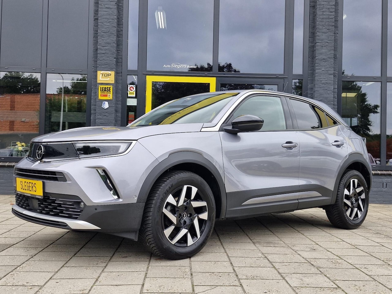 Opel Mokka - 1.2 Turbo Elegance Automaat | Parkeercamera | Stoelverwarming + Stuurverwarming | Climate - AutoWereld.nl