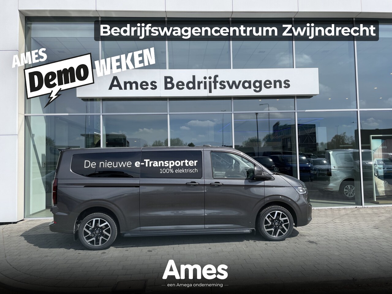 Volkswagen e-Transporter - 32 L2H1 Style 64 kWh | 286 PK | Trekhaak | App Connect | Camera - AutoWereld.nl