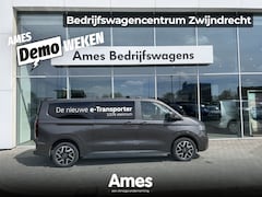 Volkswagen e-Transporter - 32 L2H1 Style 64 kWh | 286 PK | Trekhaak | App Connect | Camera