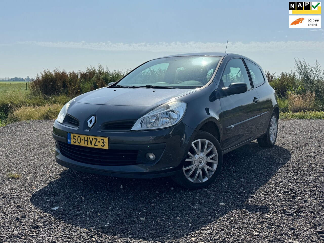 Renault Clio - 1.2-16V Collection 3DRS NAP NIEUWE APK 75PK GOED ONDERHOUDEN - AutoWereld.nl