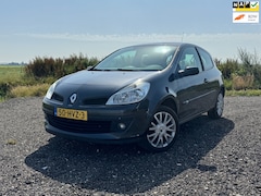 Renault Clio - 1.2-16V Collection 3DRS NAP NIEUWE APK 75PK GOED ONDERHOUDEN