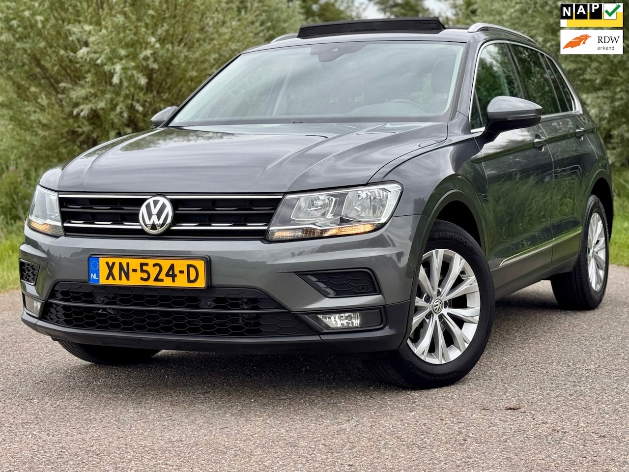 Volkswagen Tiguan - 1.5 TSI ACT Comfortline Business Automaat Panodak Stoelverwarming Navi Dealer Onderhouden - AutoWereld.nl