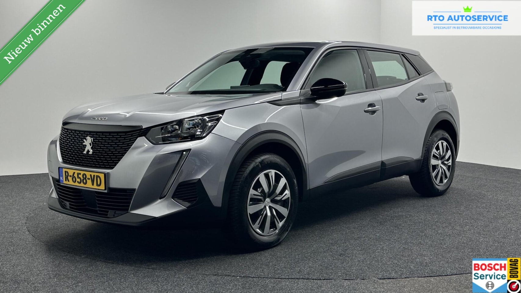 Peugeot 2008 - 1.2 PureTech Active Pack NAVIGATIE CARPLAY - AutoWereld.nl
