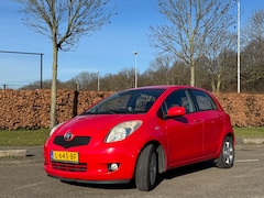 Toyota Yaris - 1.3 VVTi Sol